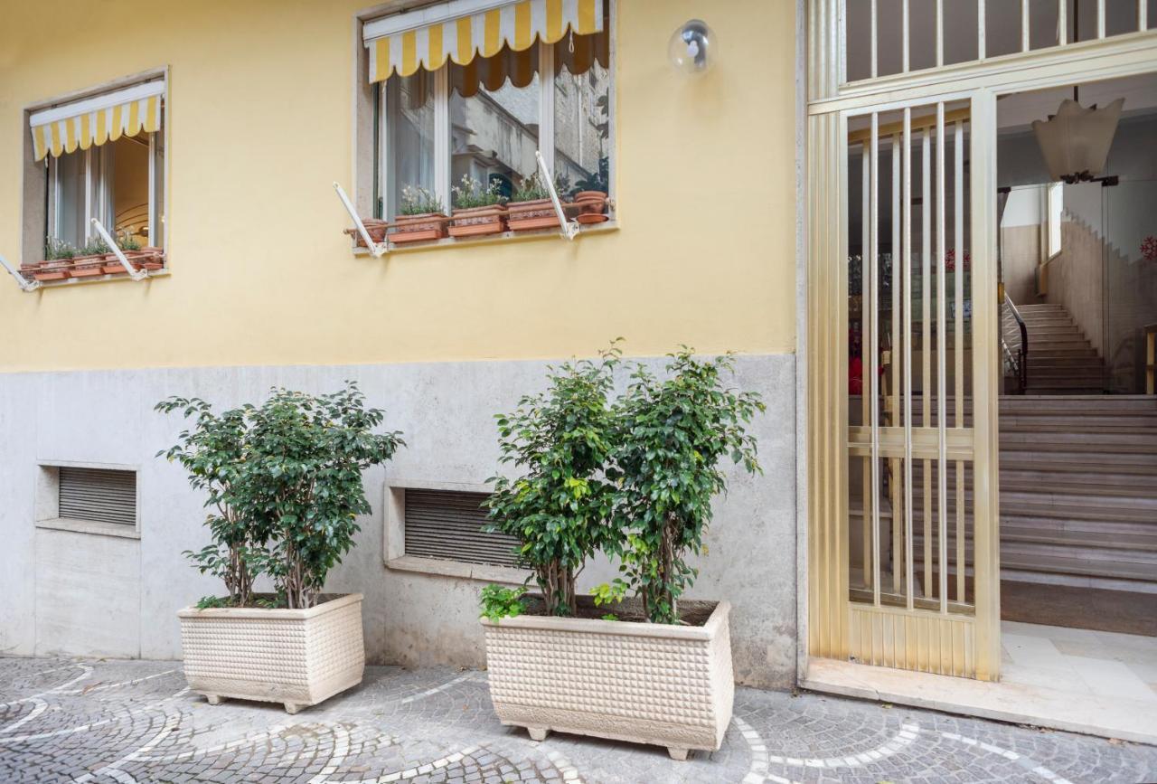 La Floridea Apartment Naples Exterior photo